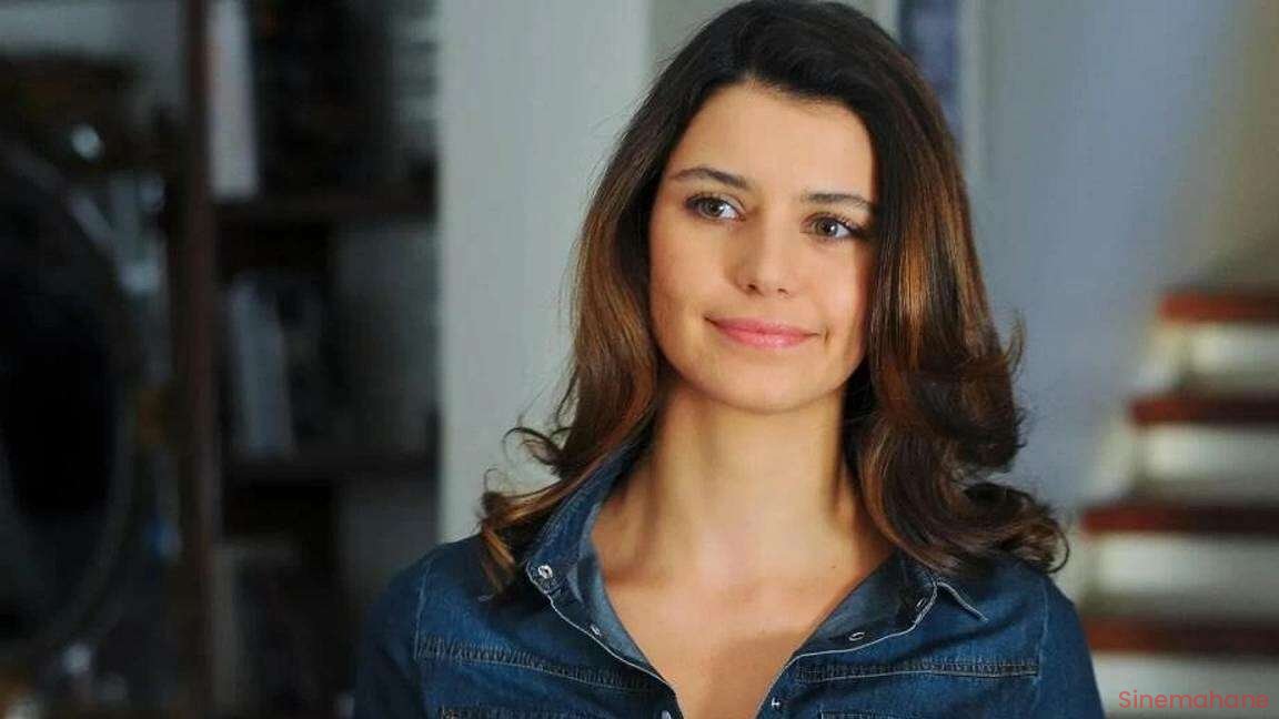 Beren Saat Kimdir Beren Saat Biyografisi Sinemahane