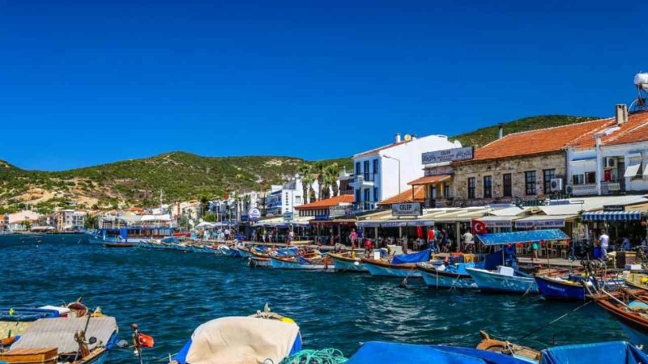 İzmir’in dibinde ama kimse bilmiyor! Ege’de zamanın durduğu köy