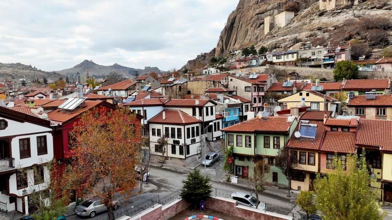 Yatırımcılar ve doğaseverler burada buluştu: Afyon’un en güzel ilçesi belli oldu!