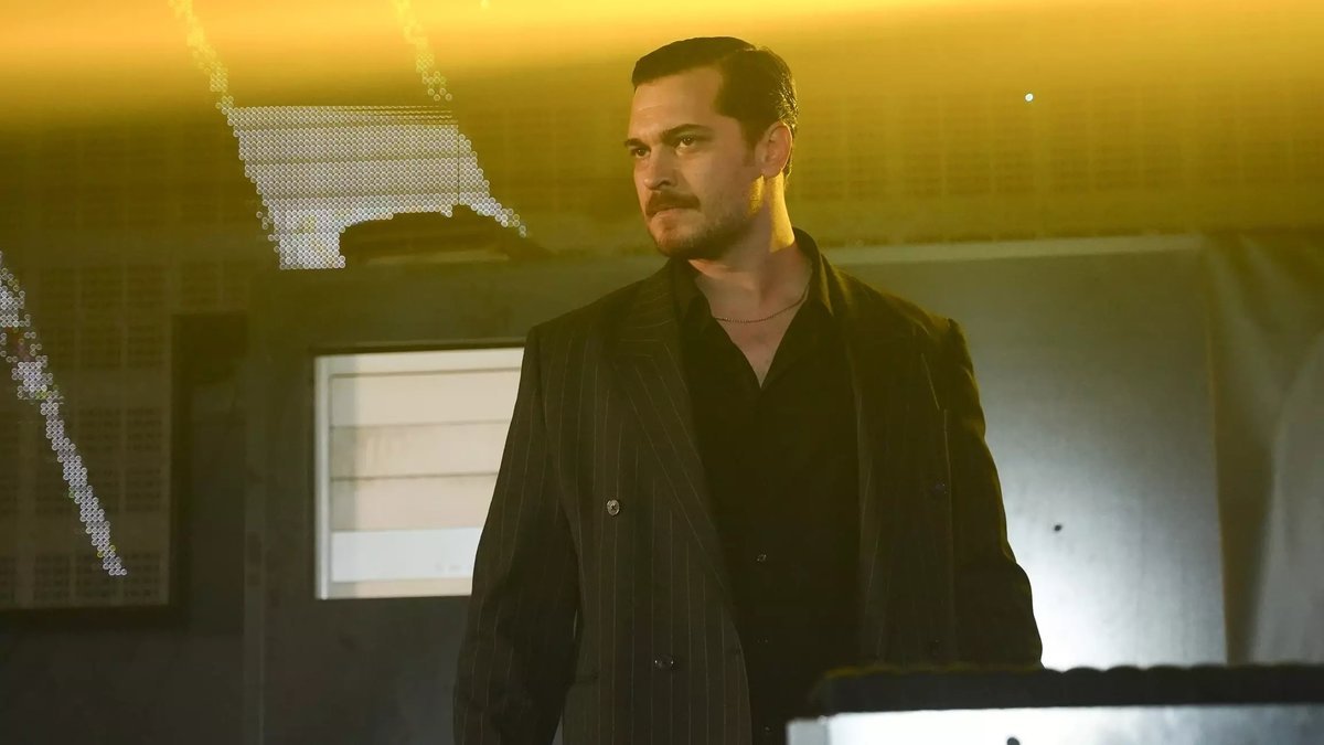 Çağatay Ulusoy Eşref Rüya’dan ayrılıyor mu?