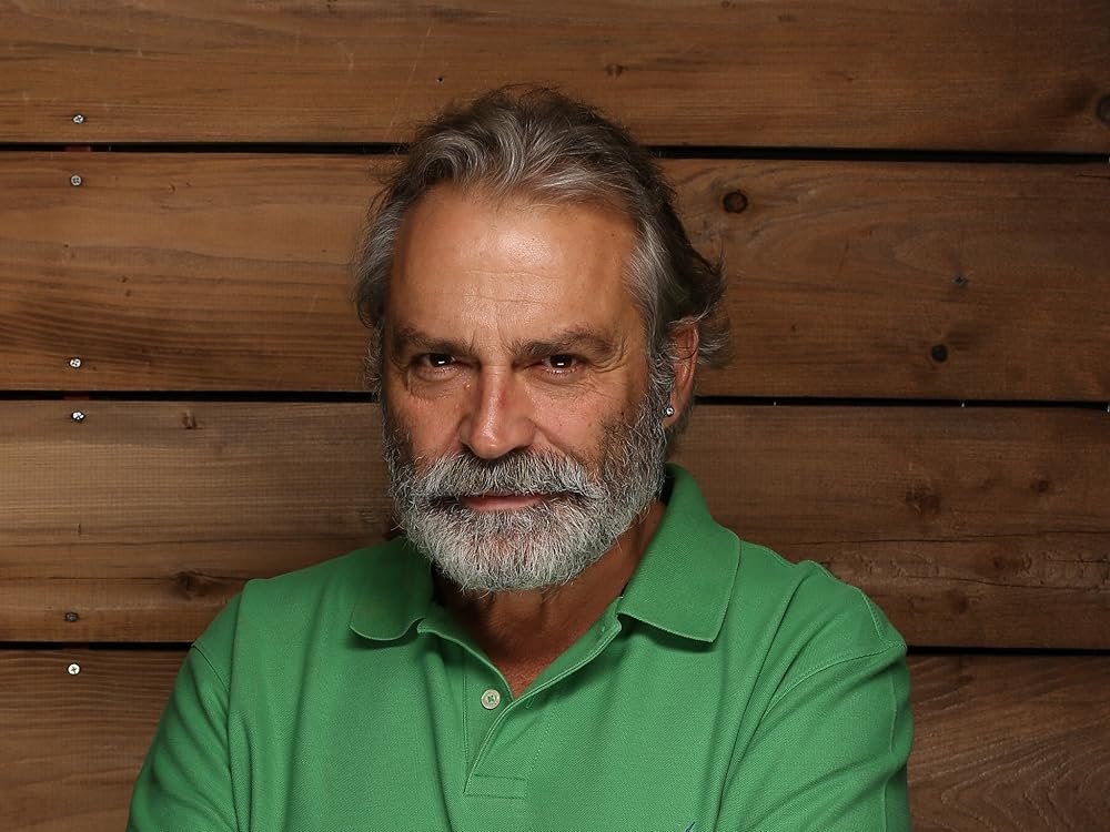 Haluk Bilginer Kimdir? Kaç Yaşında?