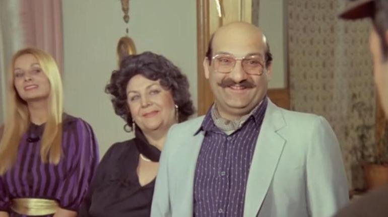 Türk Tiyatrosunun Duayen İsmine Veda: Ferdi Atuner'in Unutulmaz Mirası