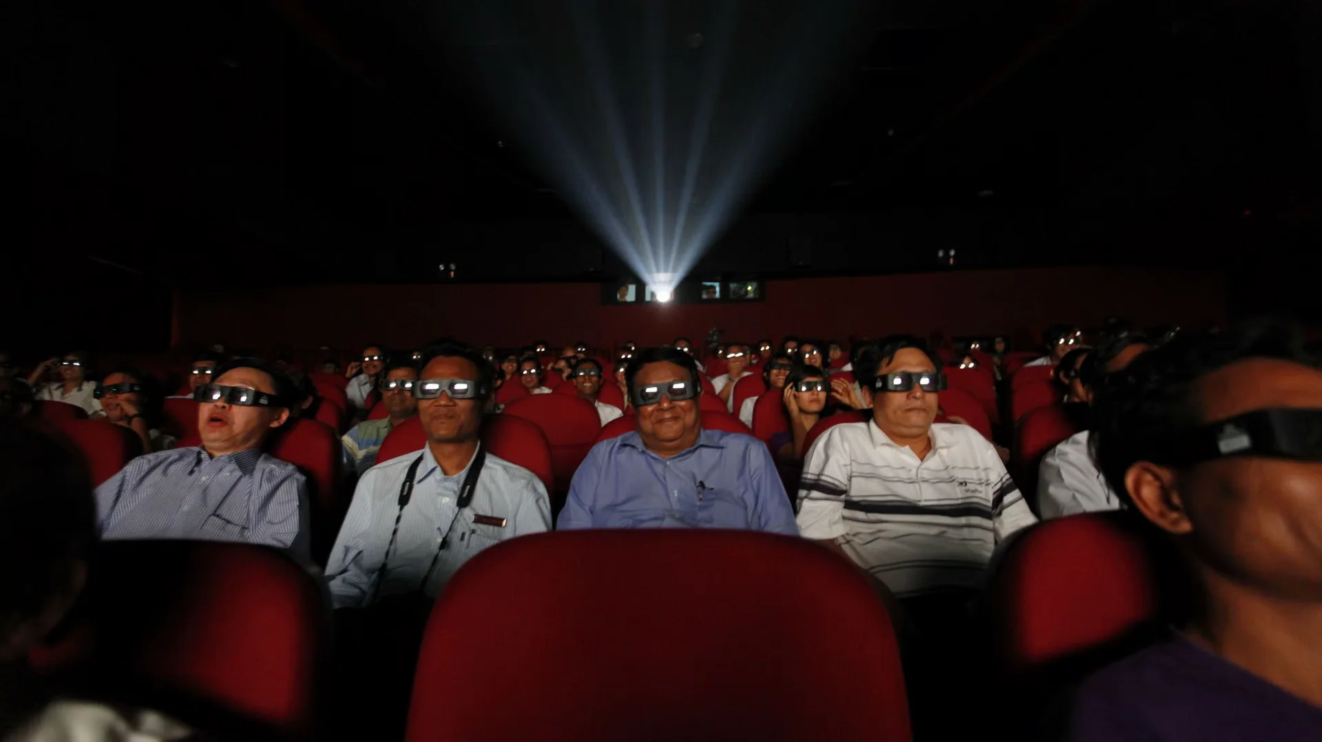 Netflix Beklenmedik Değişiklik: Büyük Yapımlar Sinemaya Taşınıyor