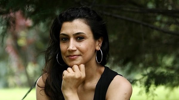 Televizyon Dünyasında Son Gelişmeler: Diziler, Oyuncular ve Reytingler